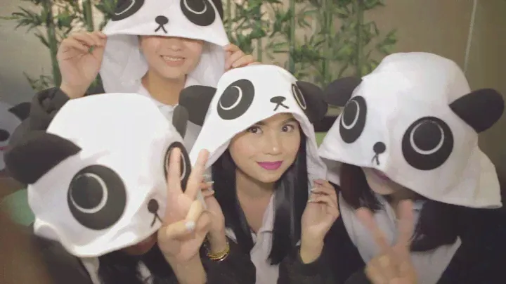 PANDA'S DREAM MAKEUP LINE LAUNCH